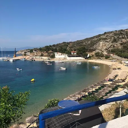 Kyr Gianni Mansion Case de vacanță