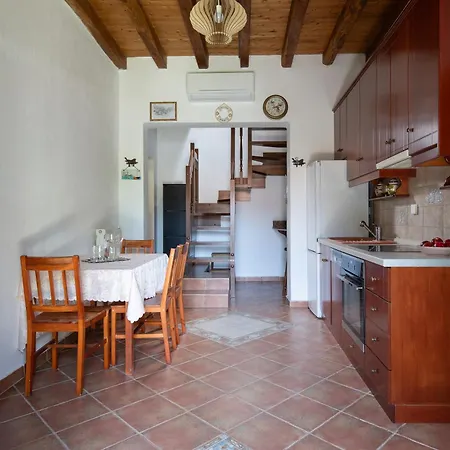 Kyr Gianni Mansion Prázdninový dům *