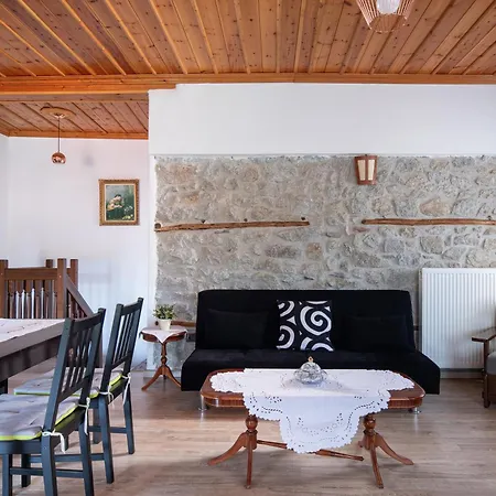 Tatil Evi Kyr Gianni Mansion *