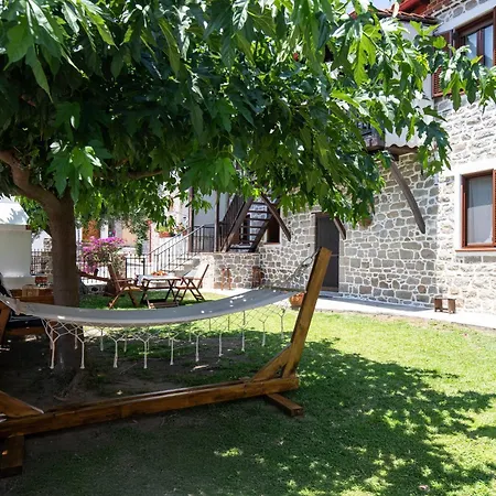 Kyr Gianni Mansion Tatil Evi *