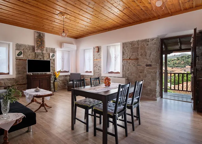 Kyr Gianni Mansion Hébergement de vacances Sykia Chalkidikis