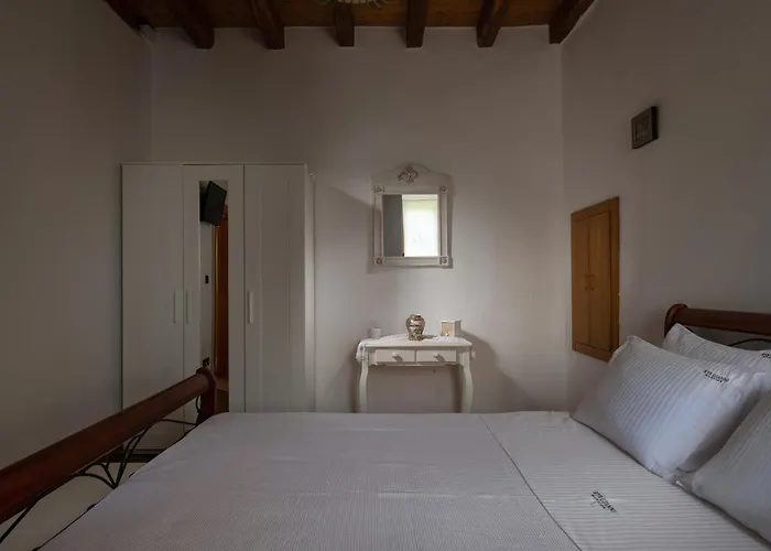 Kyr Gianni Mansion Hébergement de vacances Sykia Chalkidikis